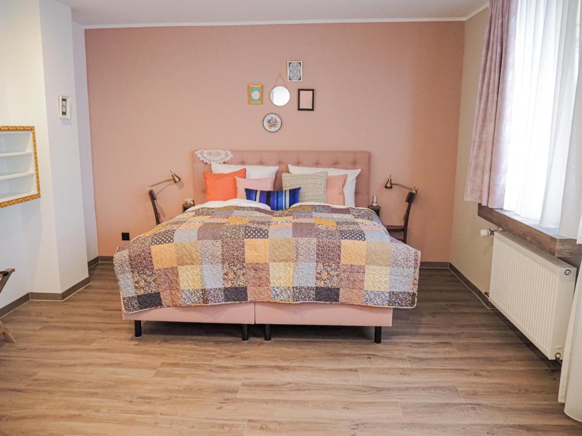 Tante Alma'S Muelheimer Hotel Mülheim an der Ruhr Zewnętrze zdjęcie